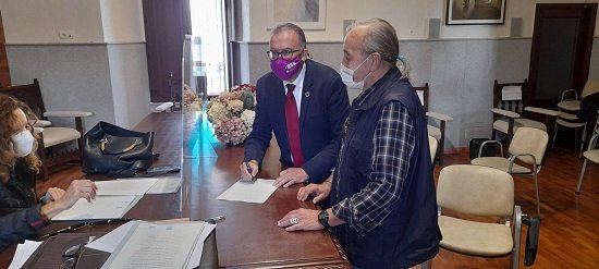 ayuntamiento-de-el-viso-adquiere-obra-aurelio-teno-creacion-centro-de-exposición