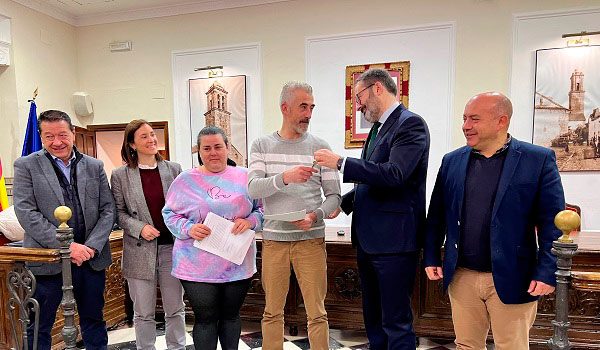 la-junta-entrega-dos-viviendas-en-alquiler-con-opcion-a-compra-en-villanueva-de-cordoba