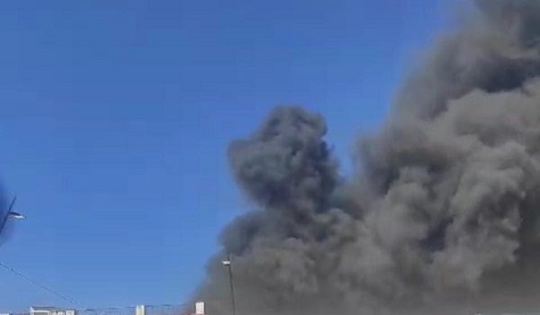 incendio-en-nave-industrial-de-hinojosa-del-duque
