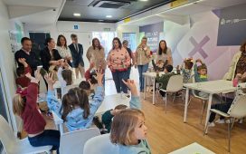 el-aula-movil-para-difundir-la-robotica-y-la-programacion-entre-el-alumnado-de-primaria-llega-a-pozoblanco-y-otros-municipios